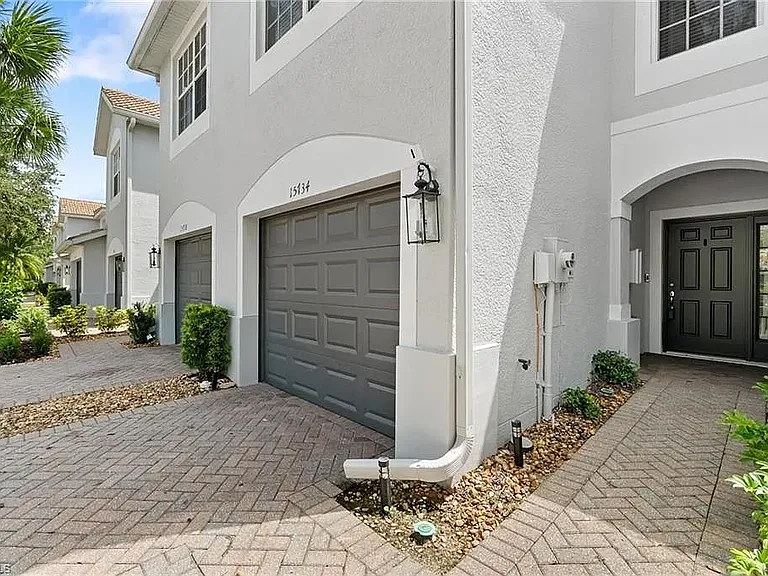 15734 Marcello Cir — Photo 2