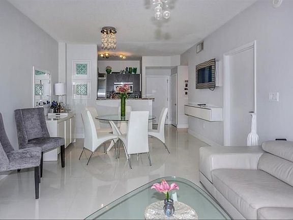 5th image of 550 Okeechobee Blvd APT 1214