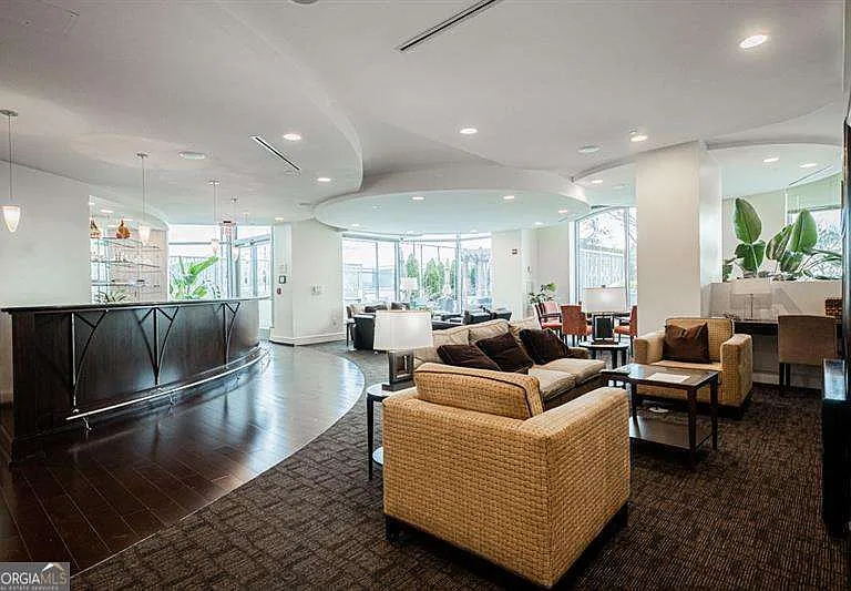 2795 Peachtree Rd NE #1909 — Photo 50