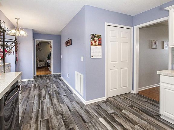 5th image of 534 Golden Harvest Cir