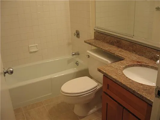 Rented by RELO REDAC INC. | media 21