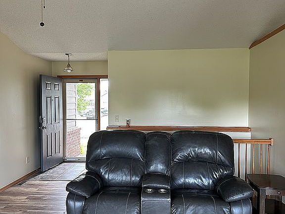 5th image of 2261 S Upland Hills St