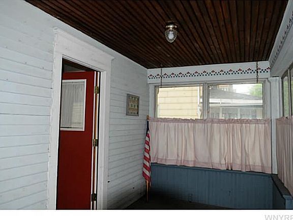 4th image of 46 Falconer St