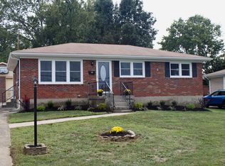 6506 Green Manor Dr, Louisville, KY 40228