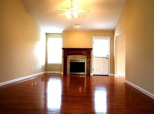 202 Rebeccas Ln, Johnson City, TN 37615