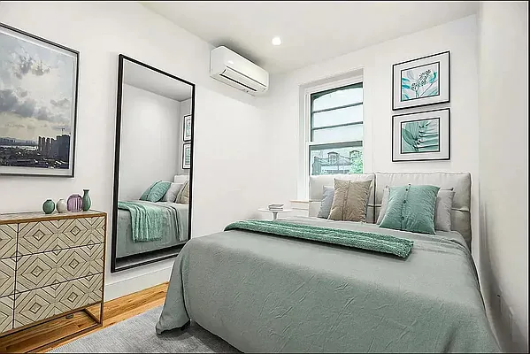 Rented by REAL New York | media 6