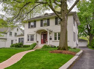 234 Merton Ave, Glen Ellyn, IL 60137