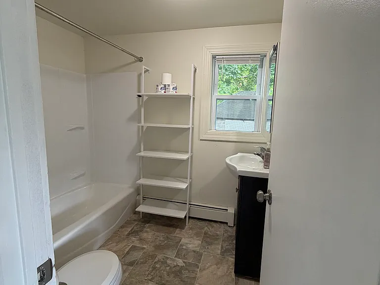 203 Hilldale Ave — Photo 7