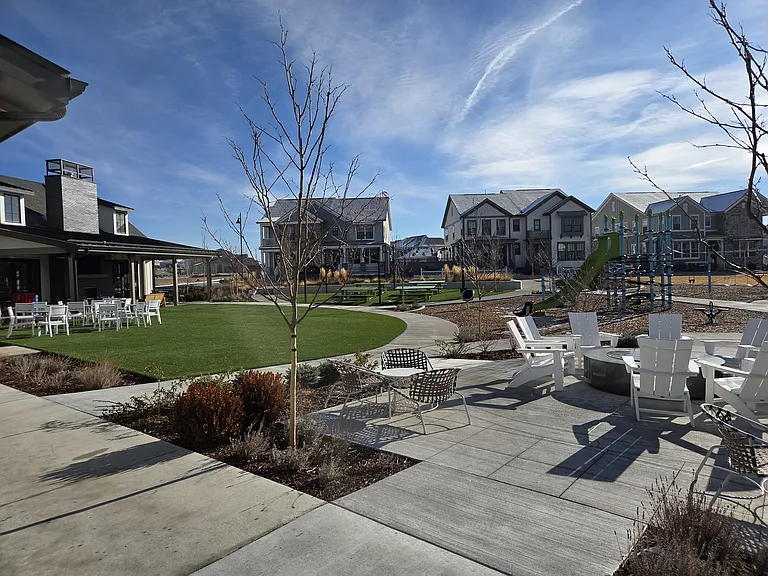 184 Ash Cir — Photo 36