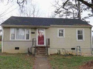 157 Woodruff St, Elkin, NC 28621