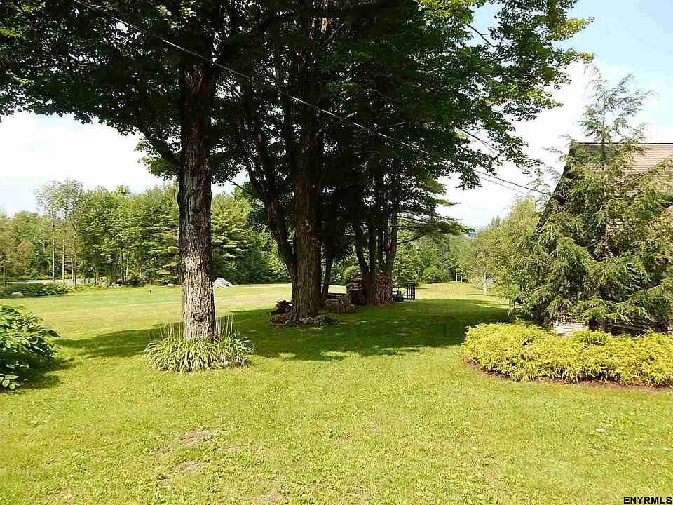 407 Lakeview Rd, Broadalbin, NY 12025 Zillow