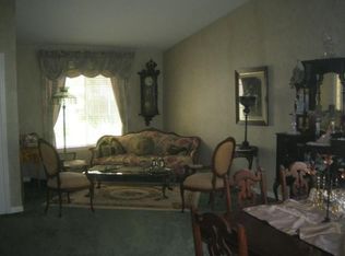 30451 Bear River Dr, Canyon Lake, CA 92587