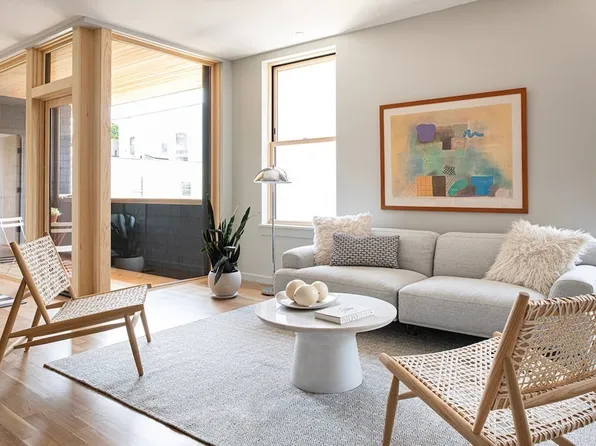 145 Willow St Unit 1, Cambridge, MA 02141