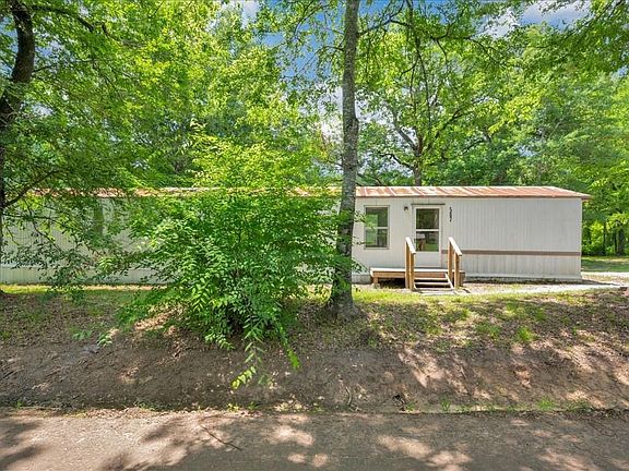 2nd image of 587 Keathley Rd