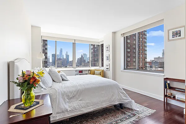 Rented by Compass | media 16