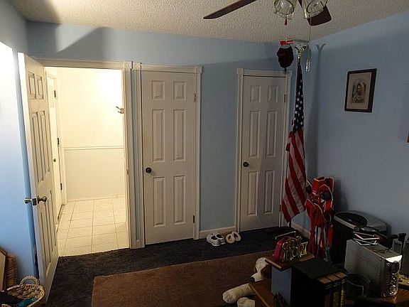 5th image of 812 NW Arlington Pl