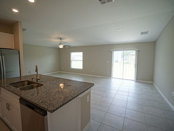 4th image of 10336 Alder Green Dr