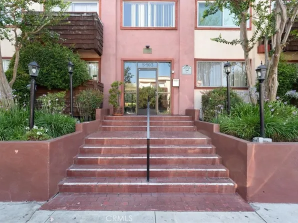 5403 Newcastle Ave APT 19, Encino, CA 91316