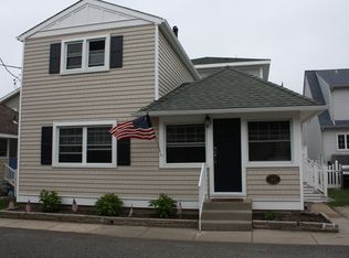39 Weber Ct, Stone Harbor, NJ 08247