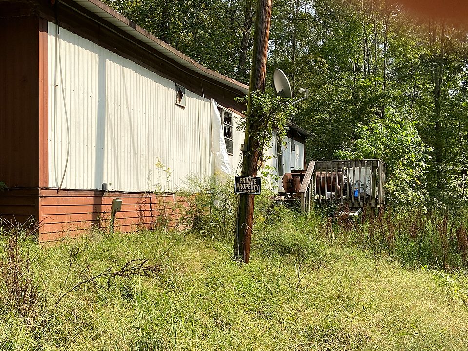 2nd image of 1250 Lockertsville Rd