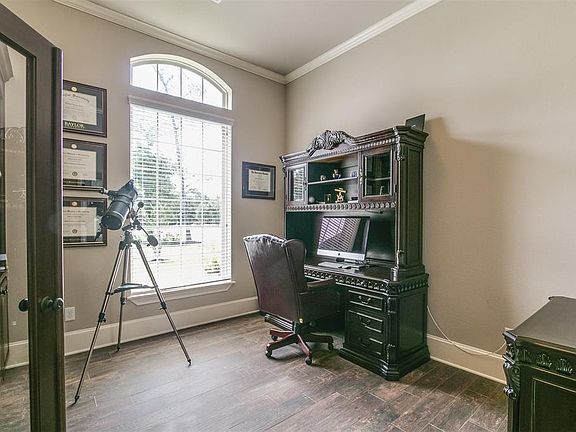 5th image of 7012 Alamo Ct