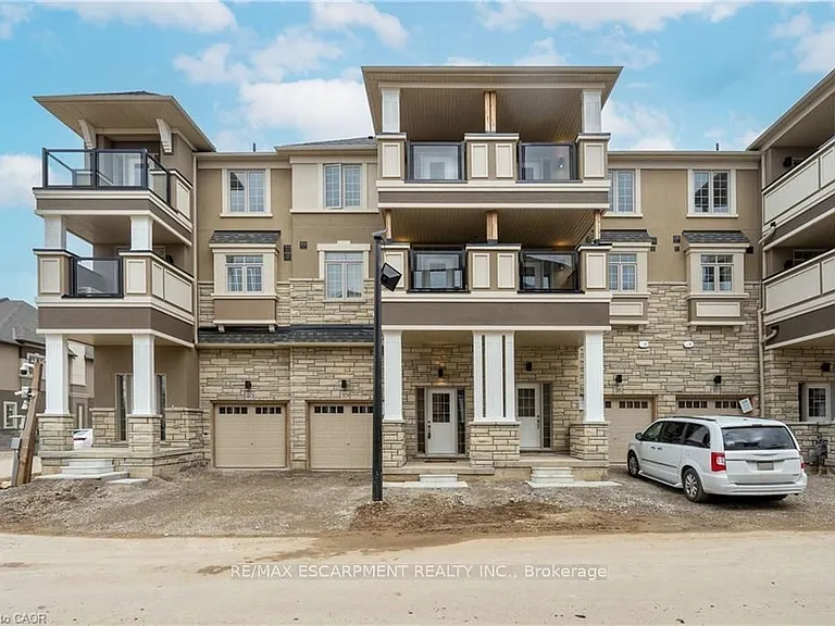 305 Garner Rd W #39 — Photo 1