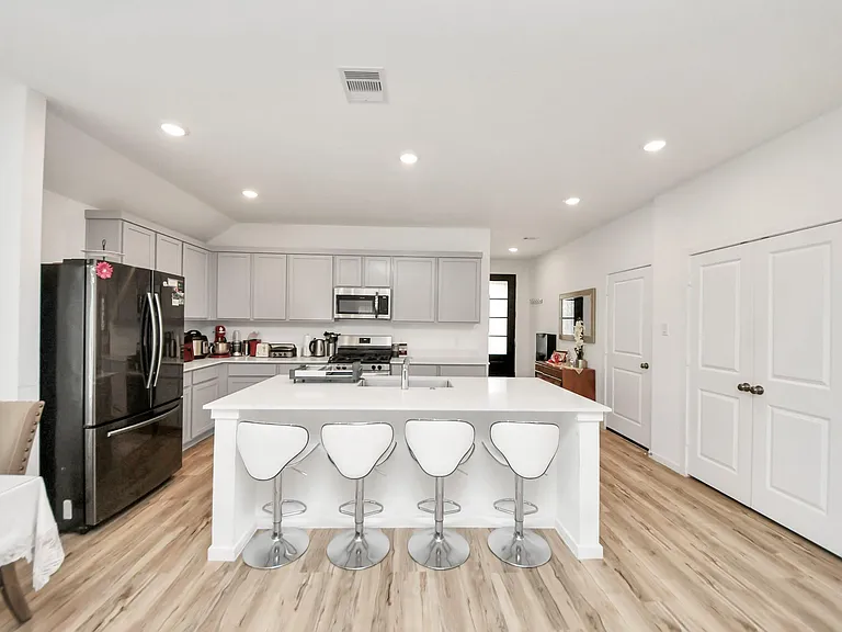 21927 Citrus Grove Ct — Photo 17