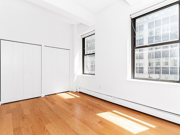 2nd image of 50 Murray St APT 1611