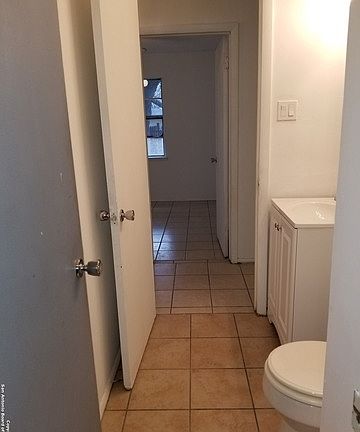 5th image of 106 Lelani St