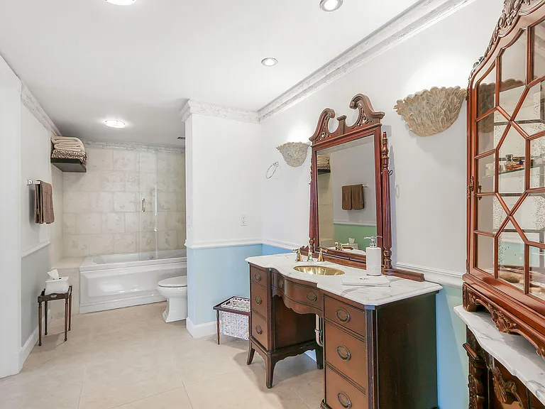 2000 S Ocean Dr #1810 — Photo 14