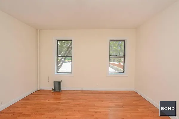 Rented by Bond New York | media 4