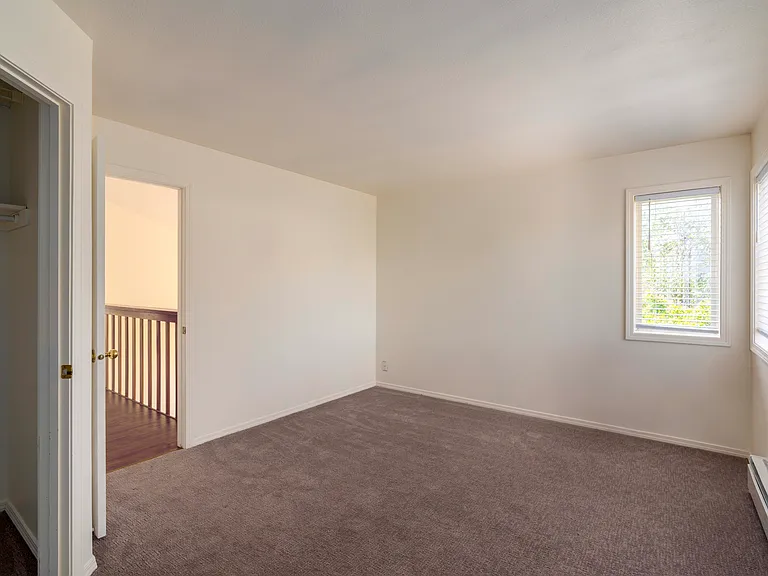 617 Willow Dr — Photo 18