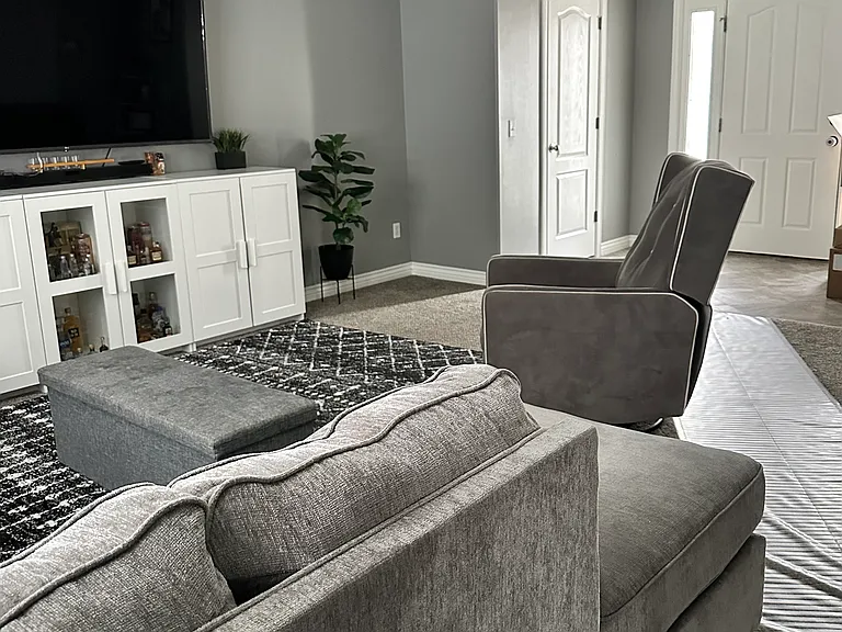 1312 W Archmore Dr — Photo 2