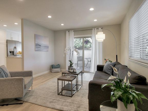 3rd image of 5450 Colony Green Dr