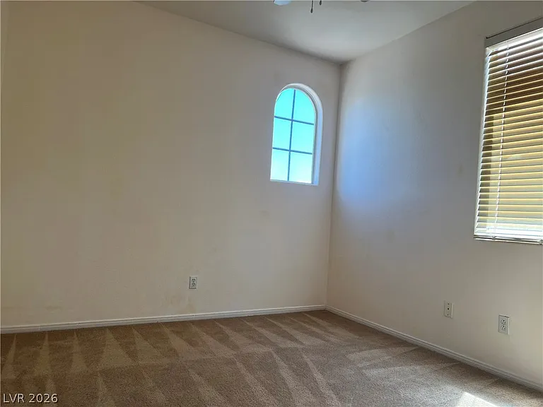 3900 Irvin Ave — Photo 19
