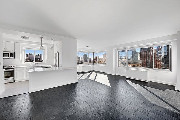 1st image of 254 E 68th St APT 16A