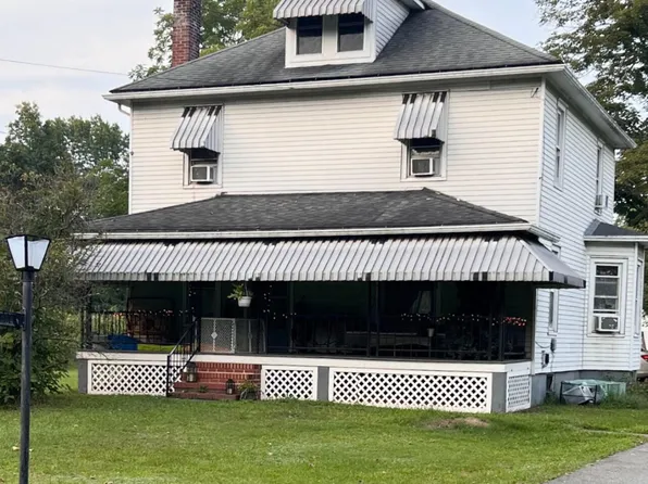 109 Labar Ln, East Stroudsburg, PA 18301