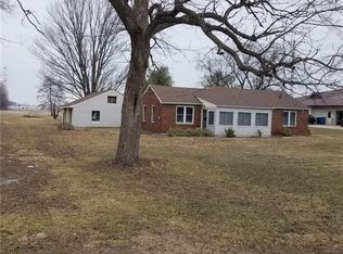 5405 Pickle Rd, Oregon, OH 43616