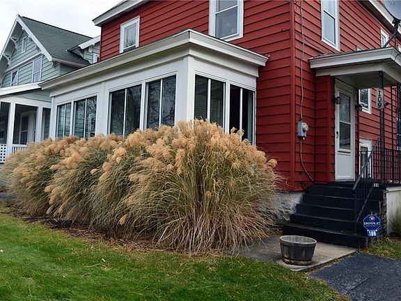 3rd image of 109 Ferris Ave
