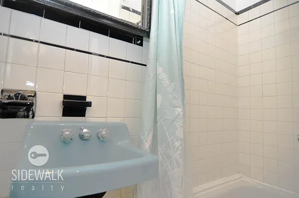 Rented by Sidewalk Realty LLC | media 42