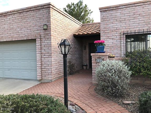 2nd image of 725 W Camino Del Poso