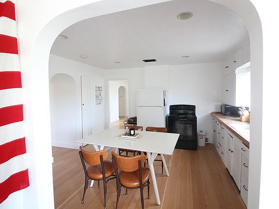 2nd image of 2353 W Center St