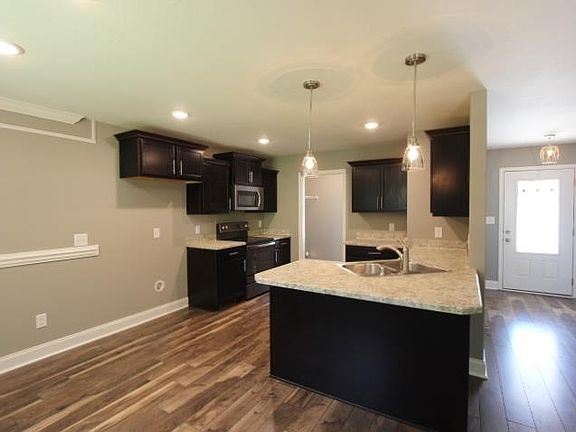 4th image of 21 Sycamore Hl Lot 21