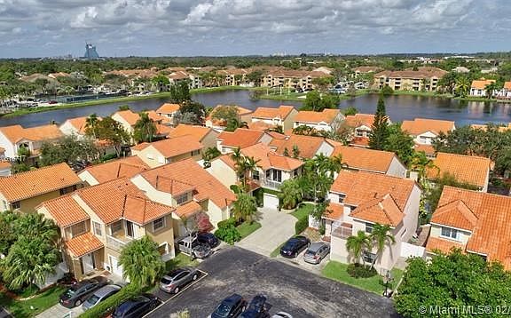 4th image of 3765 Amalfi Dr