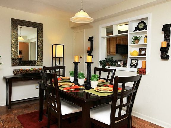 Townhome Dining Room