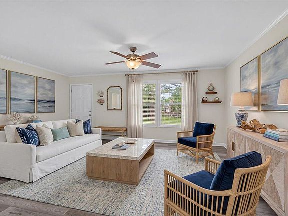 2nd image of 3671 Pandora Dr
