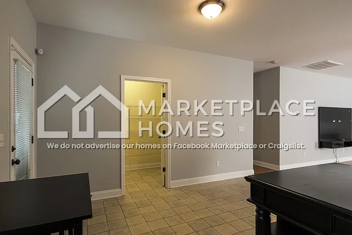 35 Greenbrook Ct — Photo 9