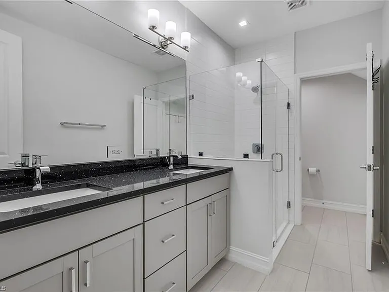 7501 Carnegie Way — Photo 15