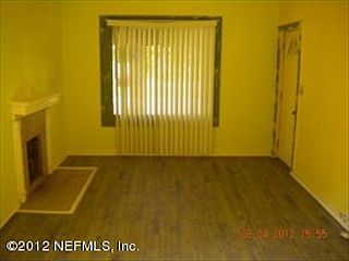 3rd image of 2966 Rosselle St
