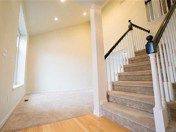 5th image of 3140 Mulberry Ct